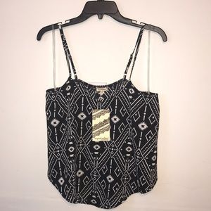 NWT*Women’s strappy black and white tank top